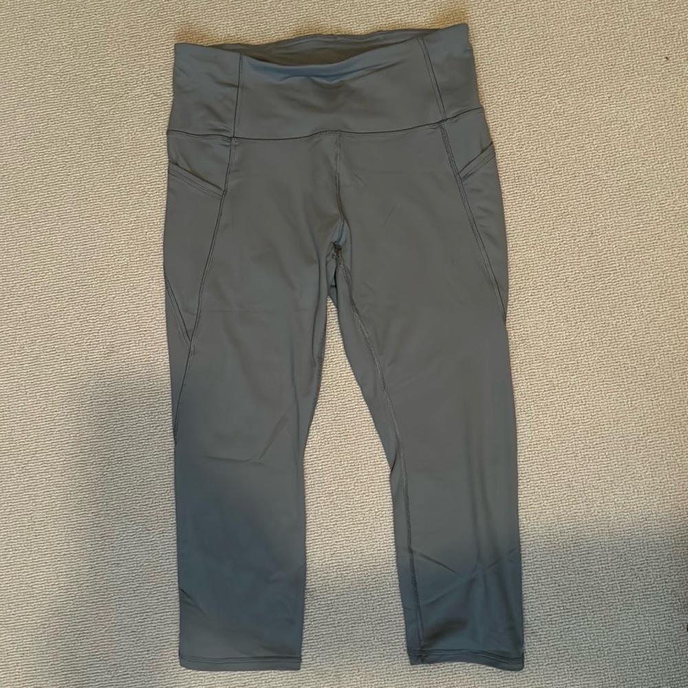 Grey 7/8 leggings